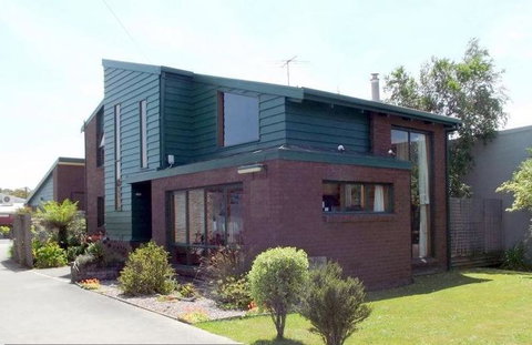 Trails End - Darwin Holiday 1