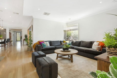 TRANQUIL HAVEN - MOUNT ELIZA - Darwin Holiday 0