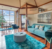 Tranquil Lake House - Perfect City Escape to relax