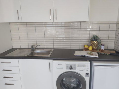 Tranquil Waters - With Mesmerising Waterviews - Darwin Holiday 3