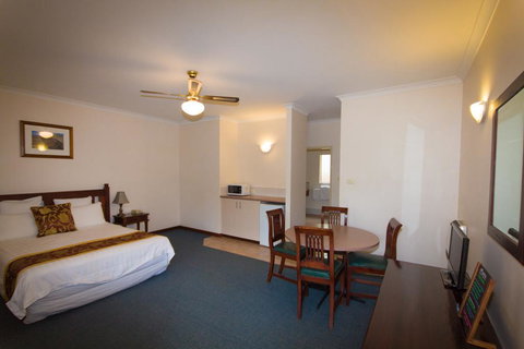 Tree Top Walk Motel - Darwin Holiday 3