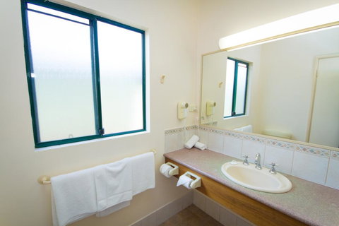 Tree Top Walk Motel - Darwin Holiday 1