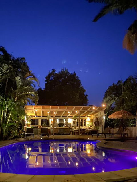 Treehouse On Plantation - Darwin Holiday 3