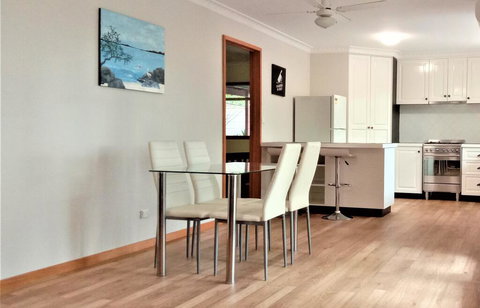 Treetops Hideaway - Darwin Holiday 2