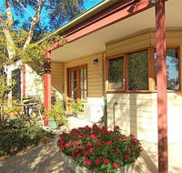 Treetops Hideaway - Darwin Holiday