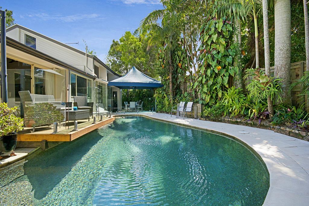 Noosa QLD Darwin Holiday
