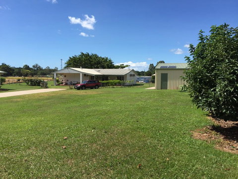 Tropical Retreat - Darwin Holiday 0