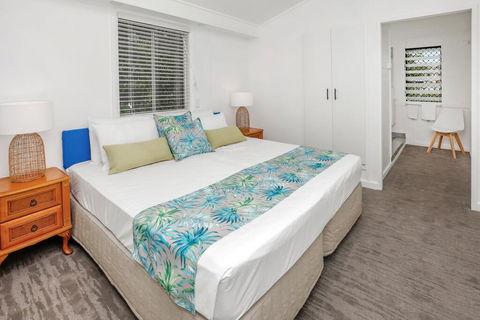 Tropical On McKenzie MK1 - Darwin Holiday 3