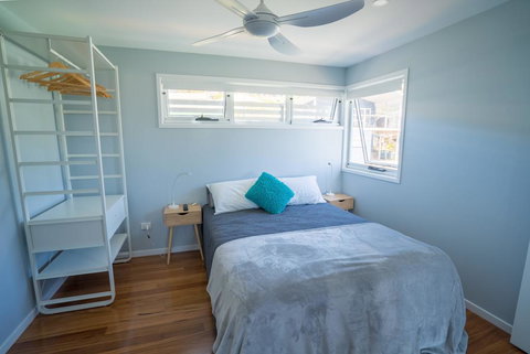 Tuffy's No. 2, 16B May Street, Crescent Head - Darwin Holiday 1