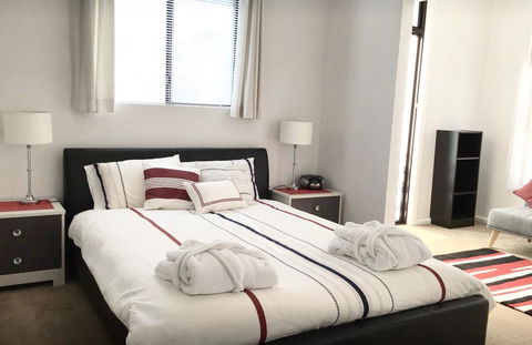 Tullamore - Close To Hobart Airport And Beaches - Darwin Holiday 0