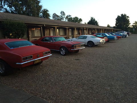 Tumut Valley Motel - Darwin Holiday 0
