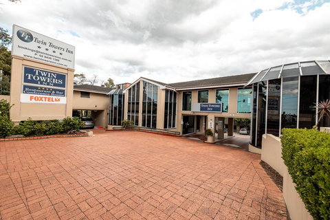 Twin Towers Inn - Darwin Holiday 3