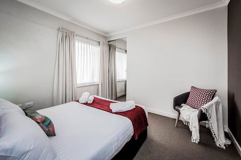 Two Bedder With Parking Close To Perth City Centre - Darwin Holiday 3
