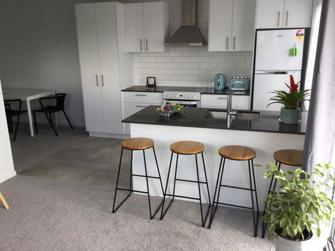 Two Bedroom Guesthouse Bundall - Darwin Holiday 0