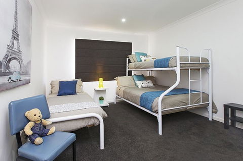 Twynam House - Jindabyne - Darwin Holiday 2