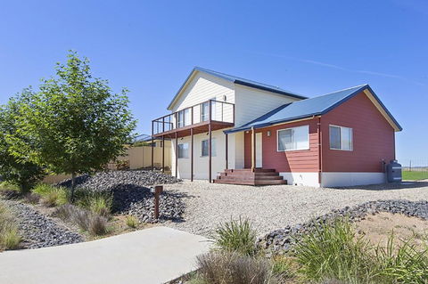 Twynam House - Jindabyne - Darwin Holiday 0