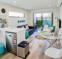 U101 Brunswick Living Brand New Deluxe Balcony Apartment close to Airport and CBD - Darwin Holiday