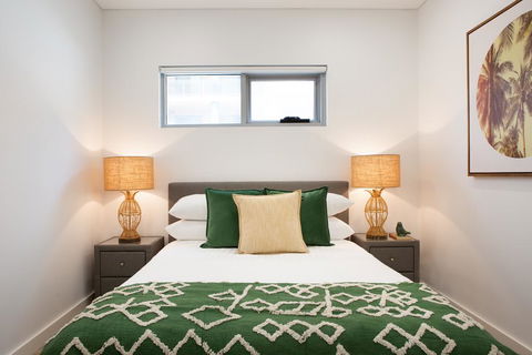 Ultra Modern Studio Suite With Balcony Near Shops - Darwin Holiday 3