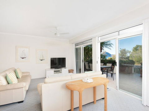 Unit 1 Albacore 12-14 Ondine Close Nelson Bay New South Wales 2315 - Darwin Holiday 0