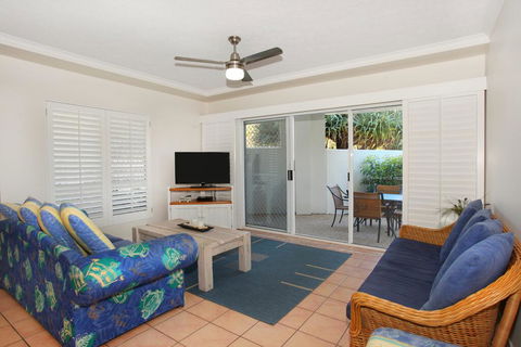 Unit 1 Marcoola Sunrise - Marcoola Beach - Darwin Holiday 2