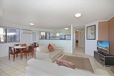 Unit 1, The Rocks, 1746 David Low Coolum Beach - 500 Bond - Darwin Holiday 2