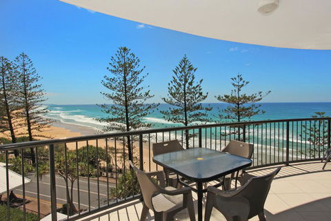 Unit 10, The Rocks, 1746 David Low Way, Coolum Beach - 500 BOND - Darwin Holiday 1