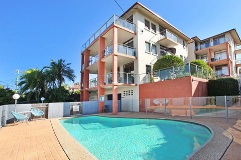 Unit 2, Cooltoro Court, 7 Frank Street Coolum Beach, 400 BOND, LINEN INCLUDED - Darwin Holiday 0