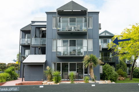 Unit 9 Bellevue - Darwin Holiday 0