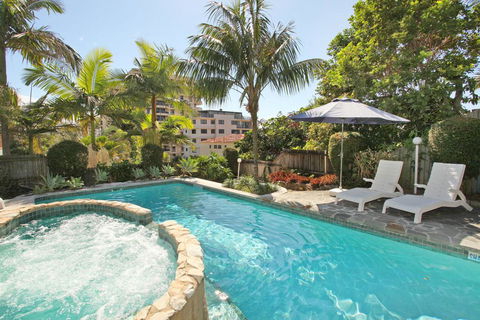 Unit 9, Coolum Blueseas Apartments, 59-61 Coolum Tce, Coolum Beach, 400 BOND, LINEN INCLUDED - Darwin Holiday 0