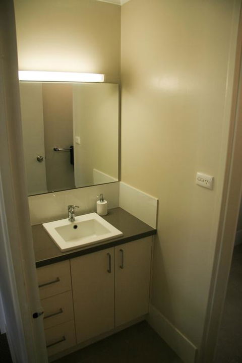 Unit1, Graydon Lodge - Darwin Holiday 3