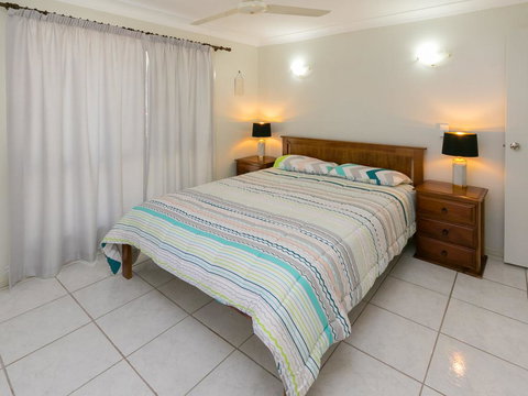 Upstairs And Downstairs - 81 Denman Camp Rd - Darwin Holiday 1