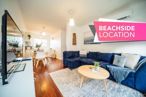 Urban Beach Shack-Metres From The Beach & Cafes - Darwin Holiday 0