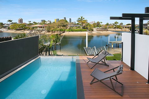 Urban Oasis - Darwin Holiday 3