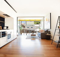 Urban Rest - Riley St - Darwin Holiday