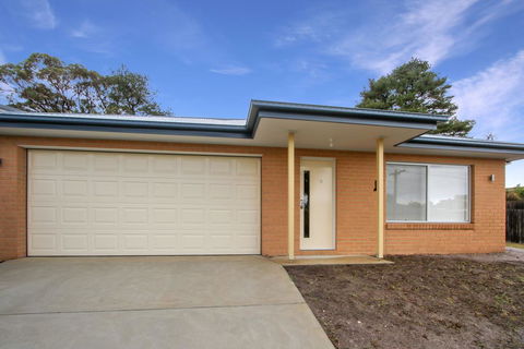 V & V Family Dream Away - Darwin Holiday 0