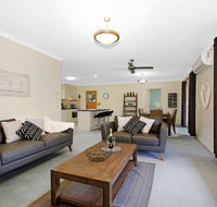 Valley View Townhouse - on the RAIL TRAIL - Darwin Holiday