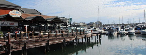 Venetian Canal 1 Bedroom Apartment - Darwin Holiday 1