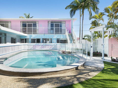 Ventura Beach Motel 3 Bedroom Poolside - Darwin Holiday 1