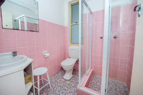 Victor Parade, Unit 3/2 - Darwin Holiday 3