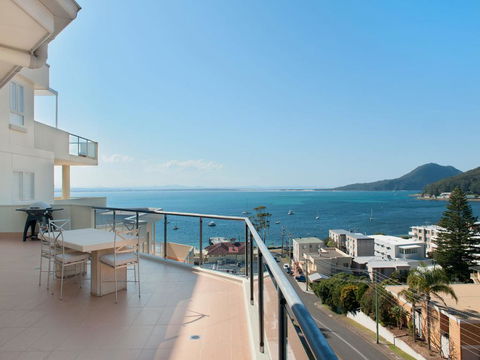 Views, Views & More Views, Sub-Penthouse In Shoal Bay - Darwin Holiday 2
