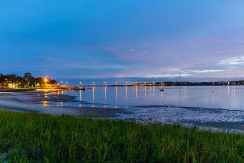 Views, Pool, Air Conditioning - Karoonda Sands Welsby Pde, Bongaree - Darwin Holiday 2