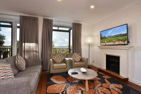 Villa 2br Grange Resort Condo Located Within Cypress Lakes Resort (nothing Is More Central) - Darwin Holiday 3