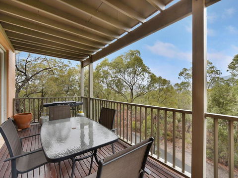 Villa 2br Provence Resort Condo Located Within Cypress Lakes Resort (nothing Is More Central) - Darwin Holiday 0