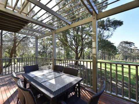 Villa 3br Malbec Resort Condo Located Within Cypress Lakes Resort (nothing Is More Central) - Darwin Holiday 0