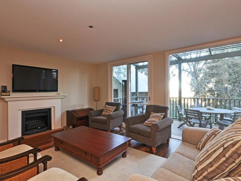 Villa 3br Vista Resort Condo Located Within Cypress Lakes Resort (nothing Is More Central) - Darwin Holiday 3