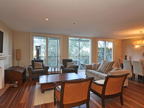 Villa 3br Vista Resort Condo Located Within Cypress Lakes Resort (nothing Is More Central) - Darwin Holiday 0