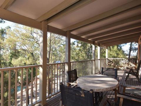 Villa 4br Vignerons Lodge Resort Condo Located Within Cypress Lakes Resort (nothing Is More Central) - Darwin Holiday 3