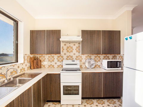 Villa Bianca 10 Opposite The Tanks - Darwin Holiday 0