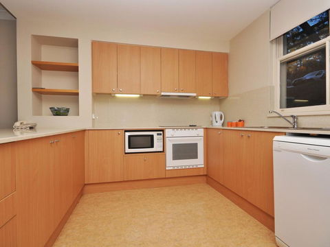 Villa Executive 2br Fiano Resort Condo Located Within Cypress Lakes Resort (nothing Is More Central) - Darwin Holiday 3