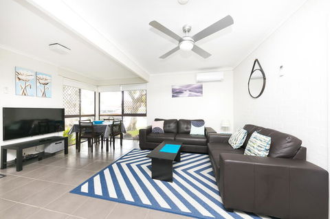 Villa Forster - 1/14-16 Robert Street, Forster - Darwin Holiday 1